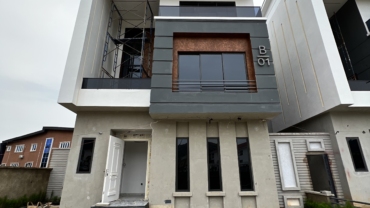 5 bedroom terrace duplex with private swimming pool and private compound